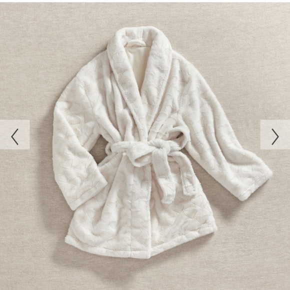 Pottery Barn Teen Other - PB Teen Sweetheart Robe